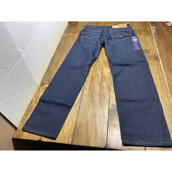 Levi's Men's Classic 505 Regular Fit Jean Straight Leg Dark Blue 36x34 NWT - Picture 2 of 12